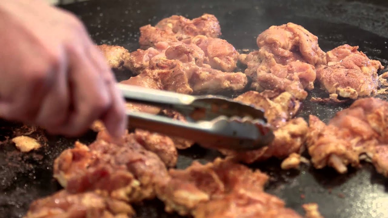 Piada Kitchen The Piada Test Kitchen: Chicken Basil Pesto Tasca - YouTube
