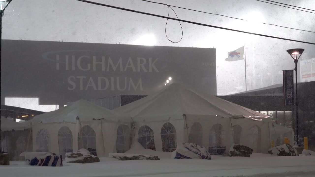 Orchard Park, NY Lake Effect Heavy Snow Blankets Highmark Stadium