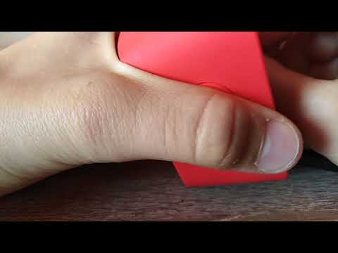 Co ma w środku głośnik Philips bt110?