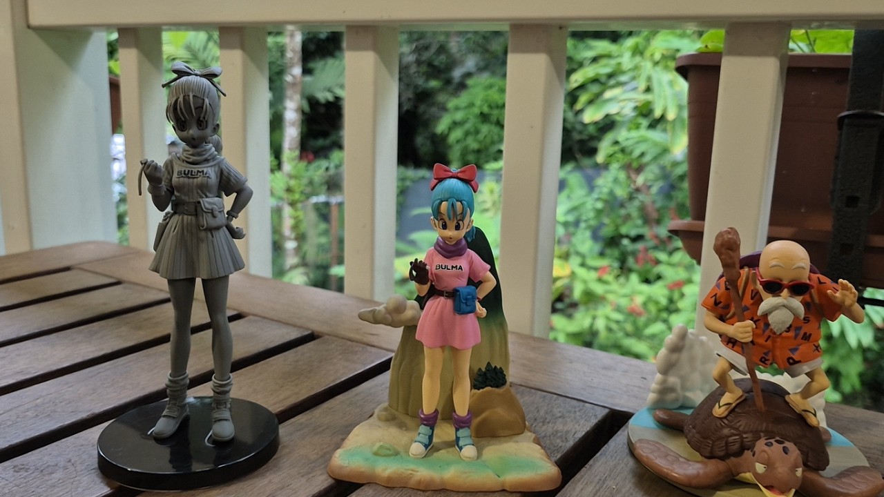 Happy Day # 74 :  Bulma SCultures Big