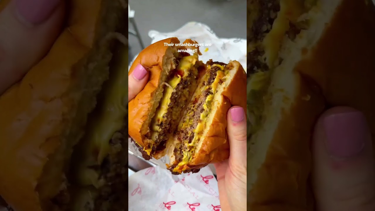 This is one of the best burger spots in Amsterdam 🤤🍔👏🏼 The smashburgers are so good!!