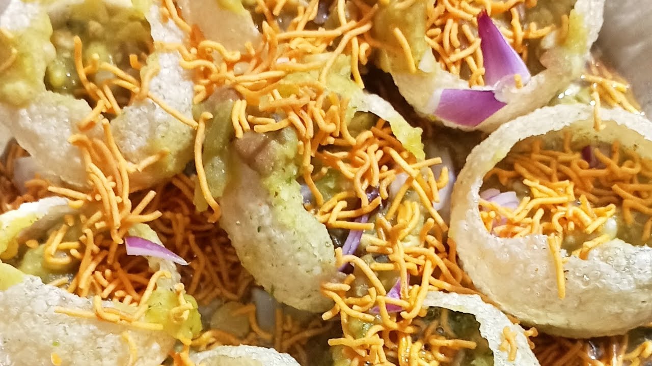 घरच्या घरी बनवा मार्केटसारखी टेस्ट येणारी हेल्दी आणि टेस्टी पाणीपुरी 👌👌😋😋#पाणीपुरी #@creativesakshi 