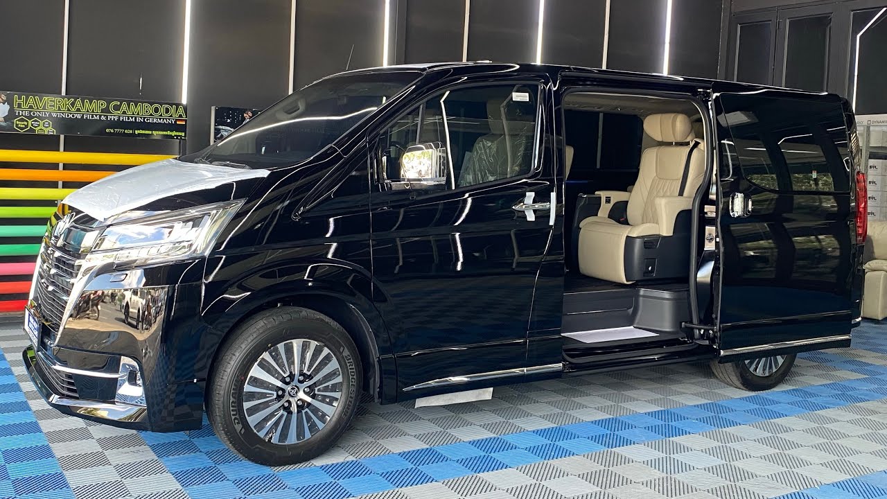 First Look ! 2024 Toyota GRANVIA PREMIUM ??? 6 Seater Luxury Van / review ...