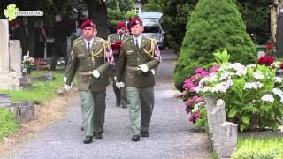 video Chomutov vojenský pohřeb padlého vojáka