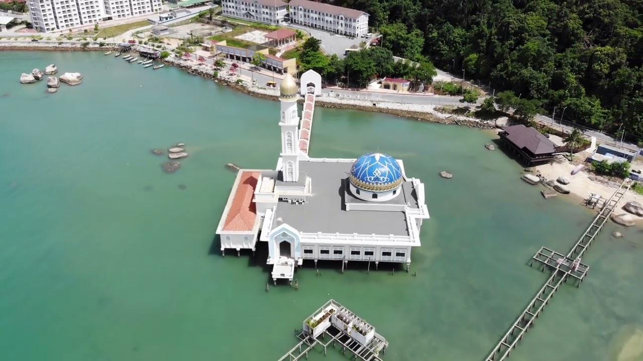 Beautiful Mosque - Islamic background video no copyright HD