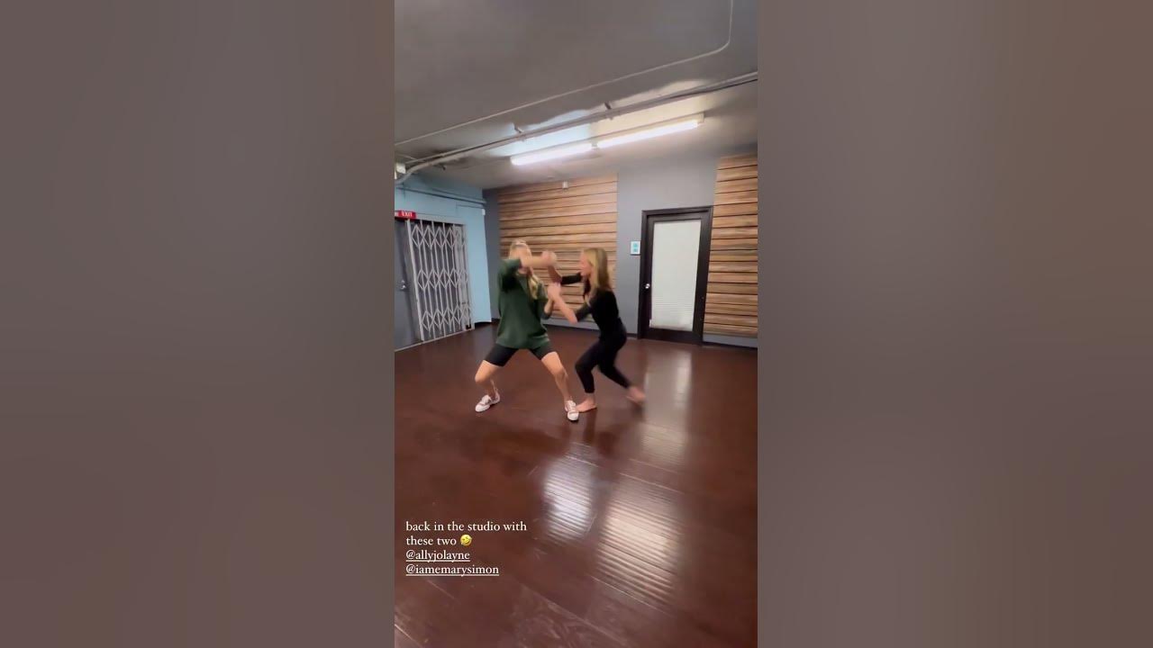 Victoria Baldesarra stories Victoria Baldesarra stories