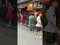 舞妓さんが歩けば外国人観光客も振り向く❤️