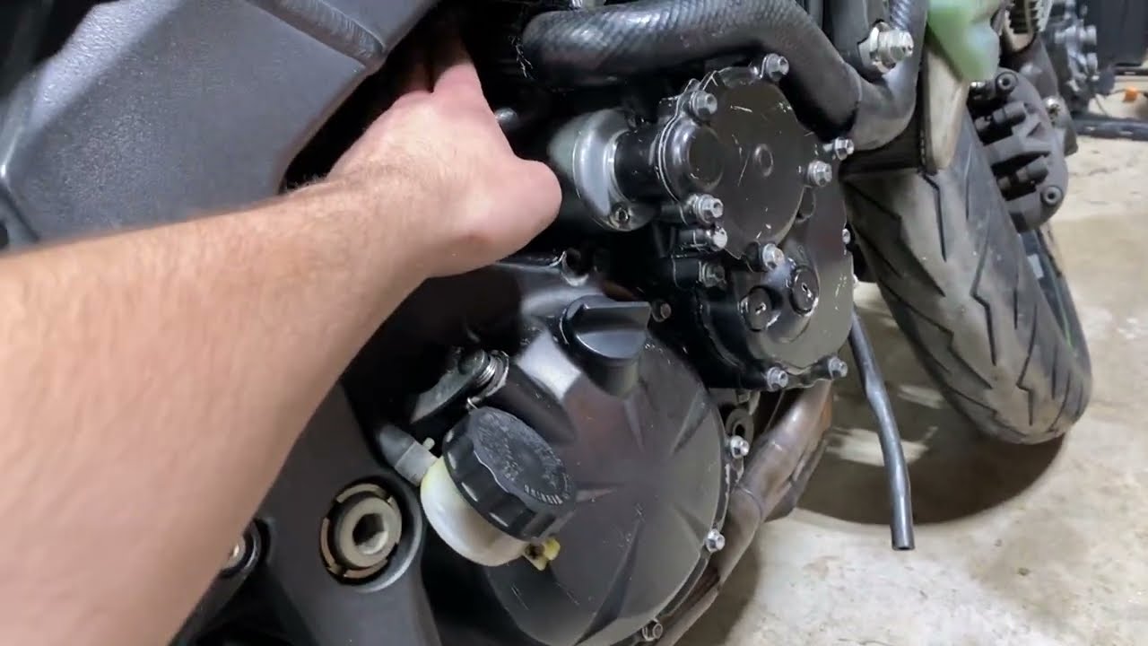 2009-2012 Kawasaki ZX6R Starter Replacement - YouTube