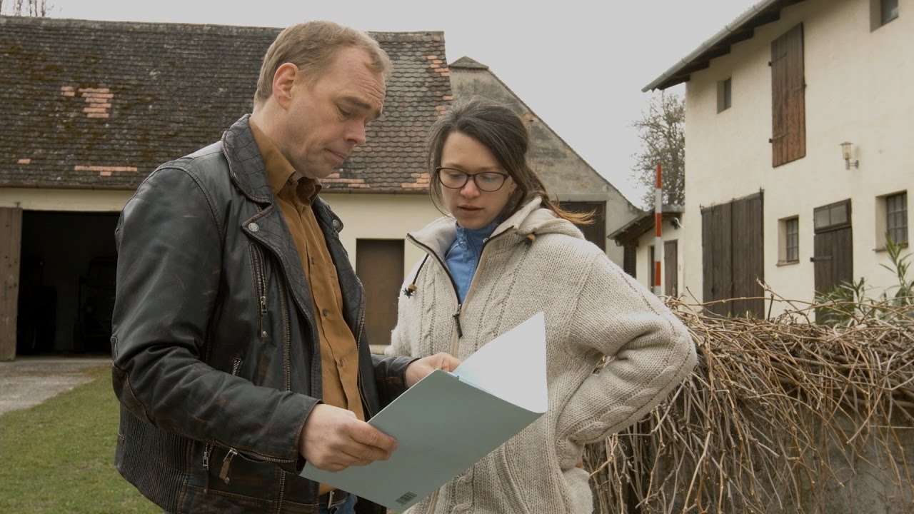 Film: EIN ANDERER TAG - Rolle: VERTRETER / INKASSOBÜRO - Christian Schiesser