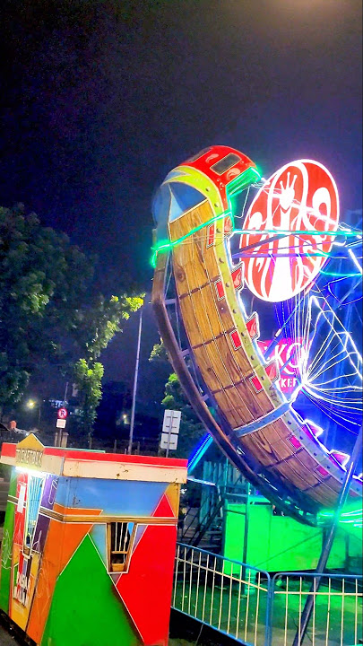 Wahana kora-kora ekstrem festival ciplaz ❤️ #shortsfeed #shorts #trending #kororakora #pasarmalam