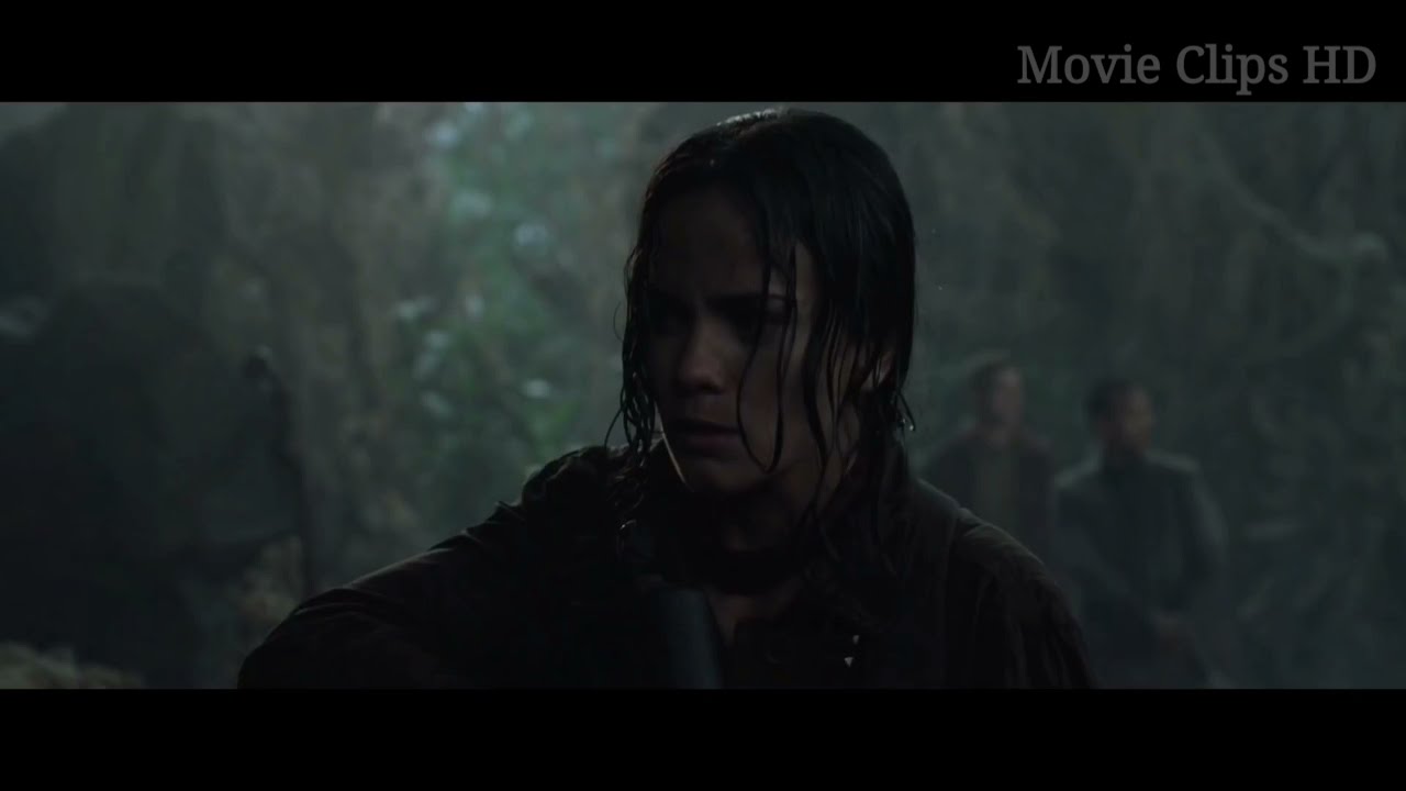 Predators Movie clip | Camp scene explained | Movie Clips HD