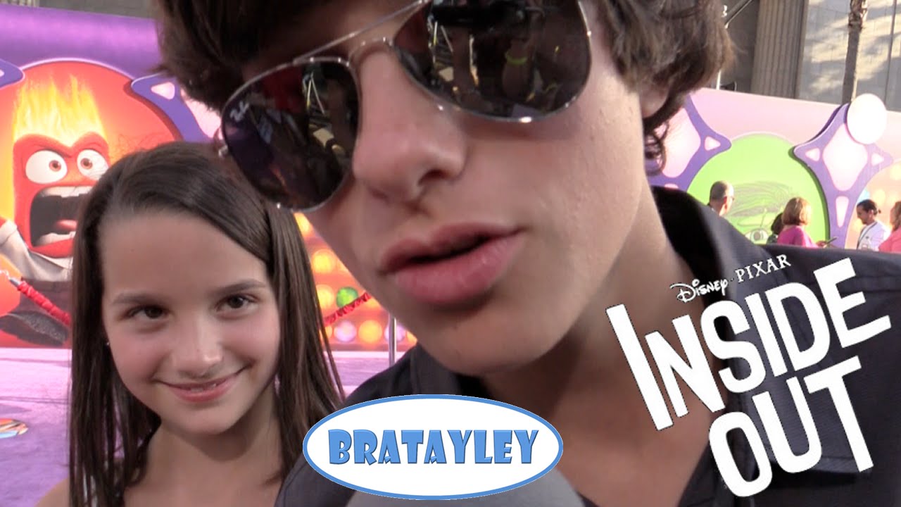 vlogs in spanish Disney Pixar's Inside Out Premiere + Plus Purple Carpet Interviews & Bratayley on the Purple Carpet