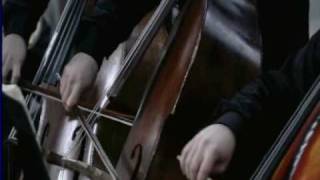 Holocaust: A Music Memorial Film from Auschwitz / Sinfonietta Cracovia, John Axelrod