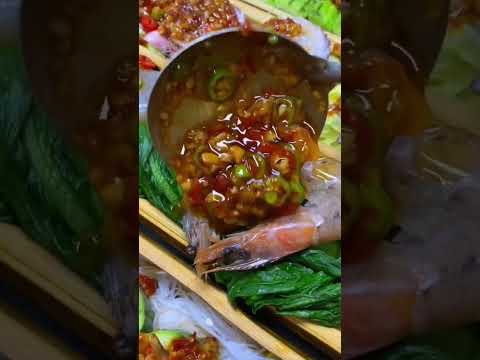 Delicious food cooking in bamboo so popular in china 🎋🎍 - YouTube