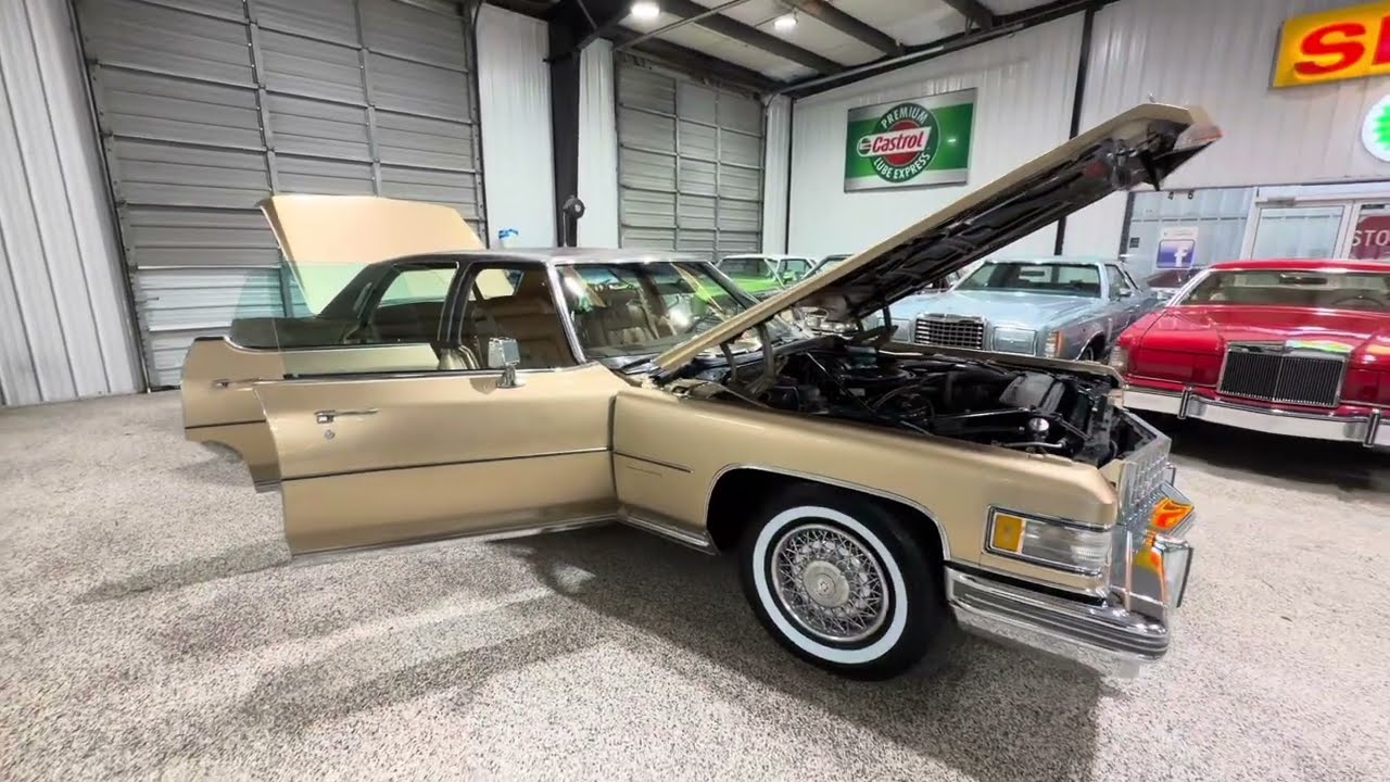 Обзор интерьера Cadillac Fleetwood Brougham 1976 года! Всего 3800 реальных миль