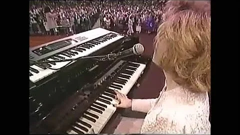 Bill and Renee Morris - "Fresh Fire"