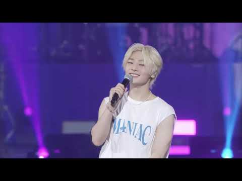 Stray Kids 2nd World Tour Maniac In JAPAN STAR LOST