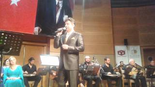 Arzu Subakan Kabukçu ... Gülüşü Güzel Kadın ... Tezcan Feyyaz Günday