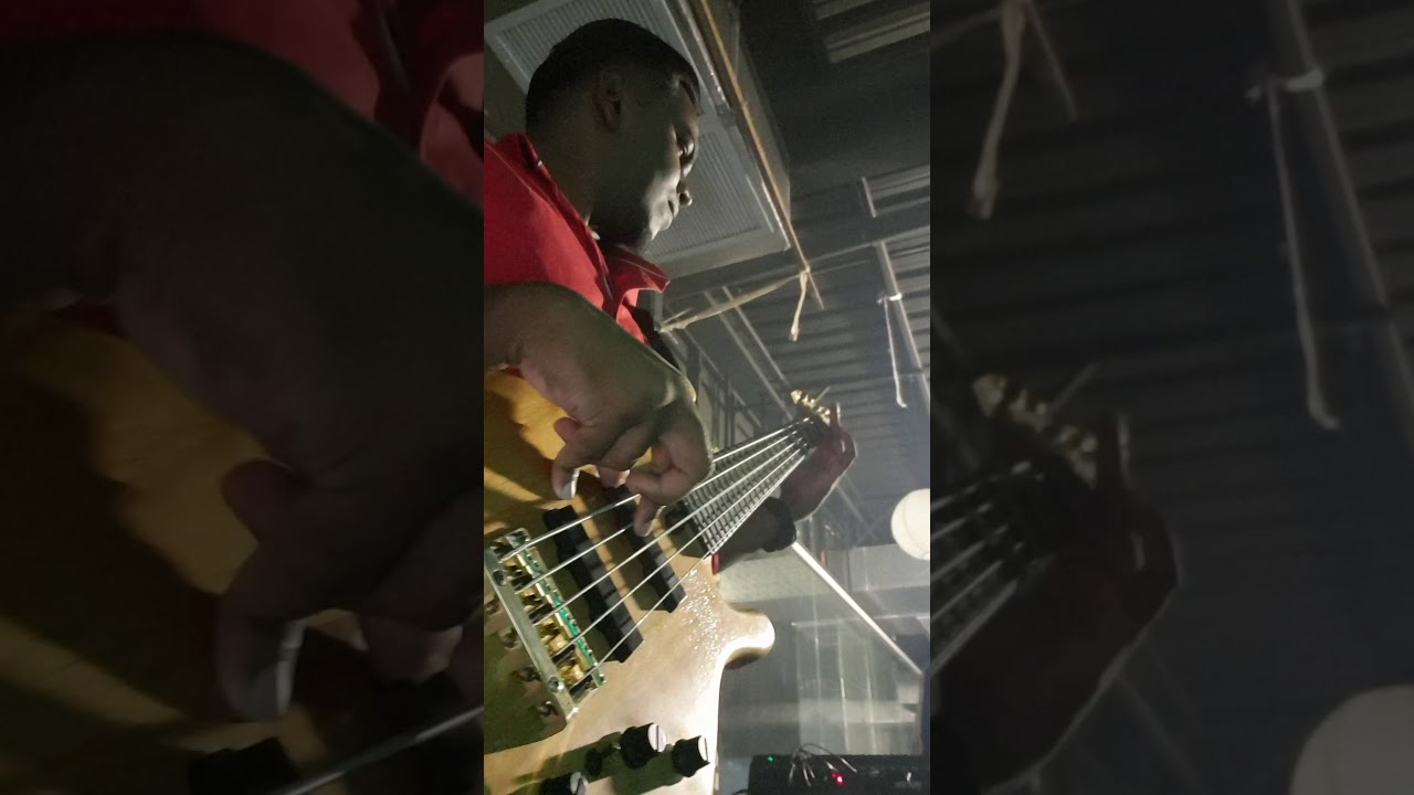 Mulaaqat - Lucky Singh live | Randy Baitali (Basscam)🎸