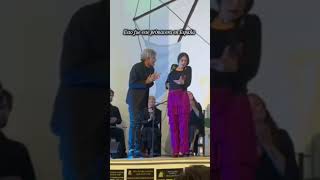 Me Encanta La Conversación Tan Íntima Entre Cantor Y Bailaoraaquí Junto Mi Pepele Méndez