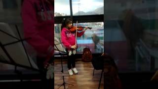 Alumna Violín Fundación Continental