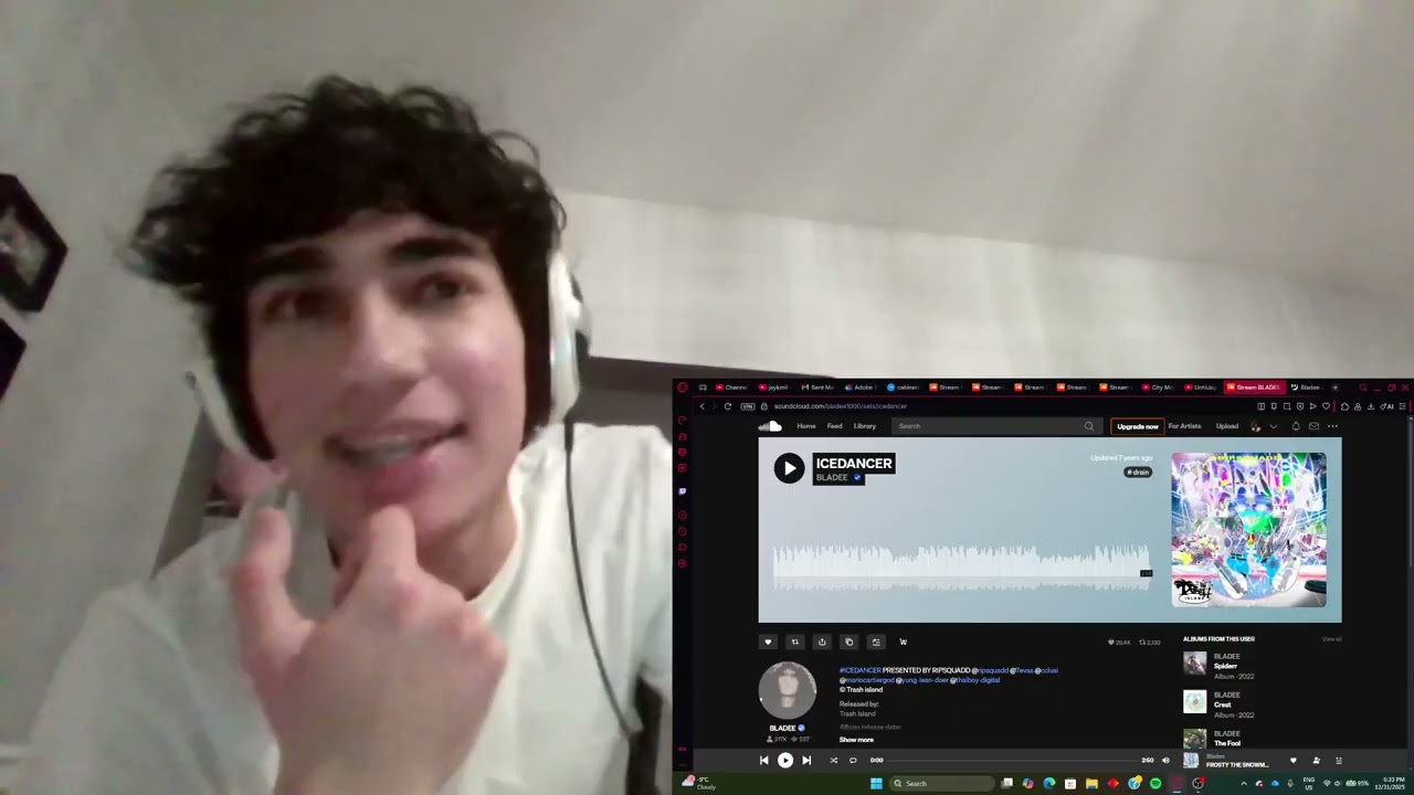 Reacting to Bladee - Icedancer