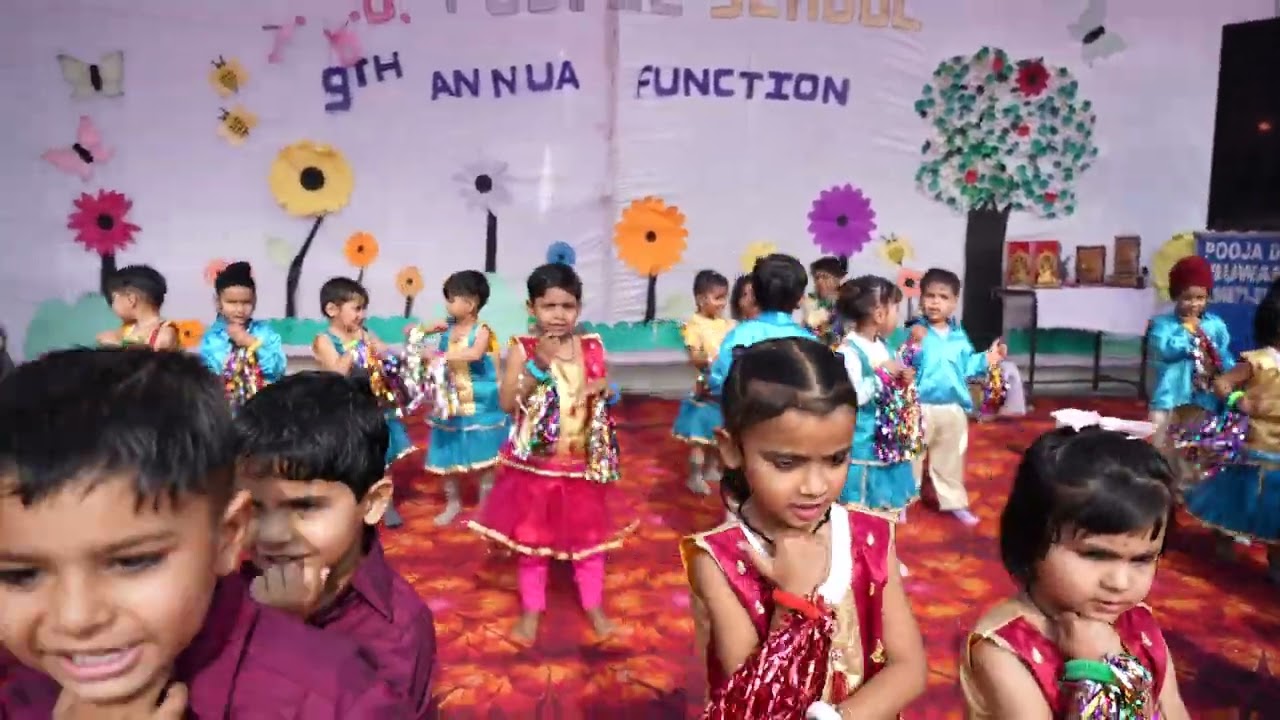 Cute Kindergarten Dance on “Main Nikla Gaddi Leke” | 9th Annual Function | SRD Public School