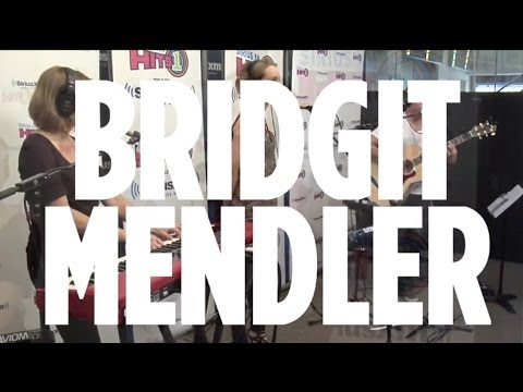 Bridgit Mendler "Locked Out Of Heaven" On SiriusXM Hits1