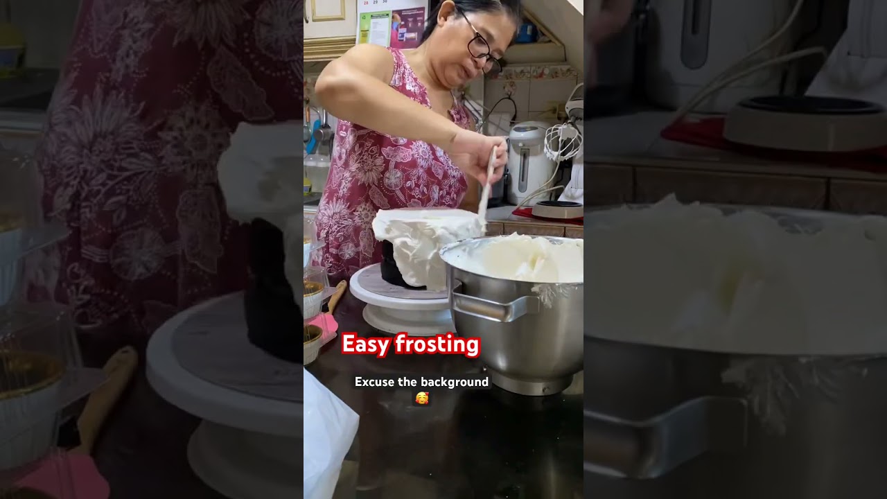 Easy frosting || Soft icing cake #tutorial #tips #birthdaycake