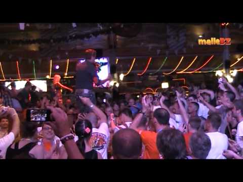 Peter Wackel - Scheiss drauf live im Bierkönig