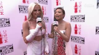 Gigi Gorgeous Red Carpet Interview - AMAs 2016