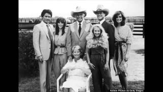 Famous Patrick Duffy Talks Candidly About Why He Left The Original 'Dallas' And Why He Felt He Had To Retur Profile