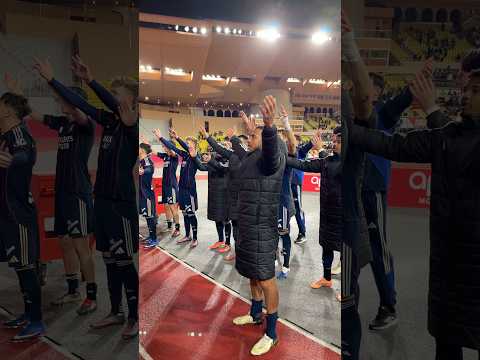 On commence l’année parfaitement, avec vous les Gones ! 🔥💥 Merci pour votre soutien ! 🙌 #ligue1
