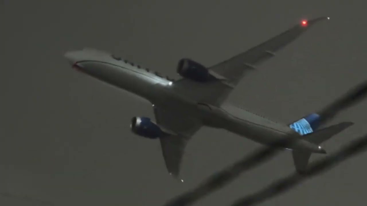 Windy LAX reverse-ops planespotting. pre-storm conditions