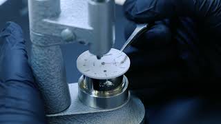 SWISS MADE, UP CLOSE – Mondaine
