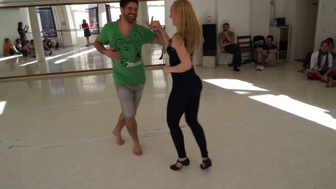 Forró Intenso - Vinícius Kozan (feat. Diana Pary)