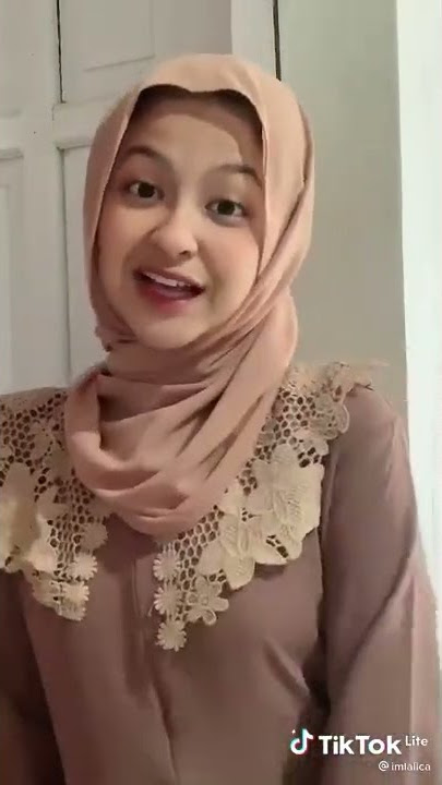 tiktok cewek hijab joget(4)