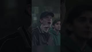 Пытаются спасти девочек😨 #фильмы #сериалы