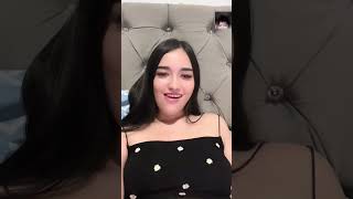 Periscope Live Videos  1067