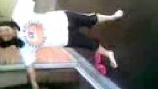 Yasmin Dance The Kuroneko No Tango Song