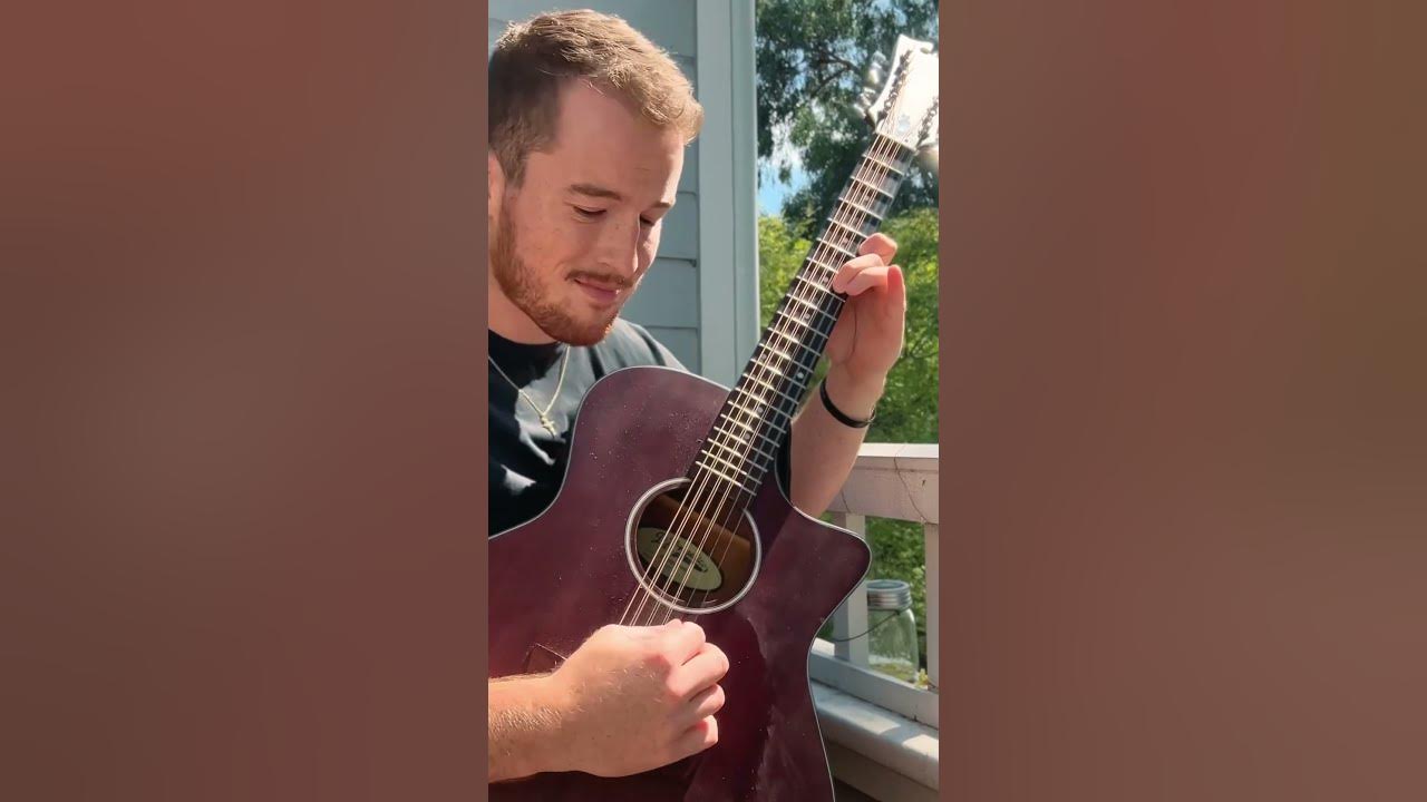 Luna - Junior H, Peso Pluma (cover: Seth Cottengim)
