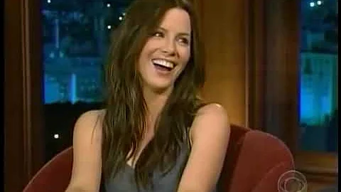 Kate Beckinsale wears no Underwear for Craig - Flirting