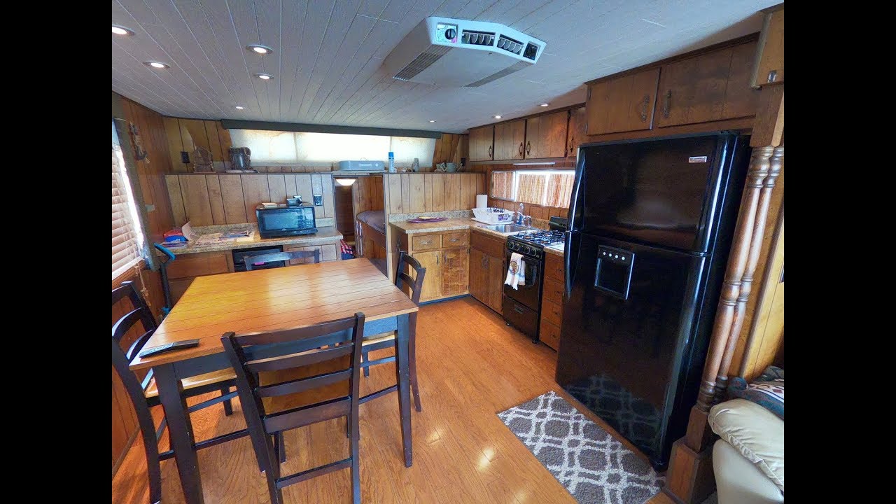 1978 Sumerset 14 x 58 (Steel Hull) Houseboat For Sale on Norris Lake TN