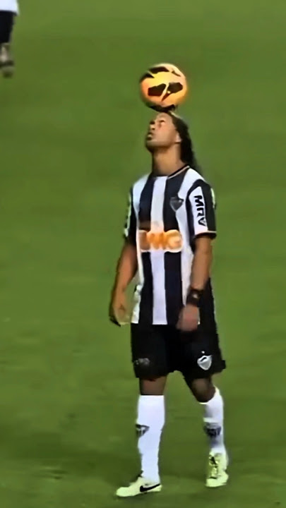 RONALDINHO 100% SKILL CONTROL 💫
