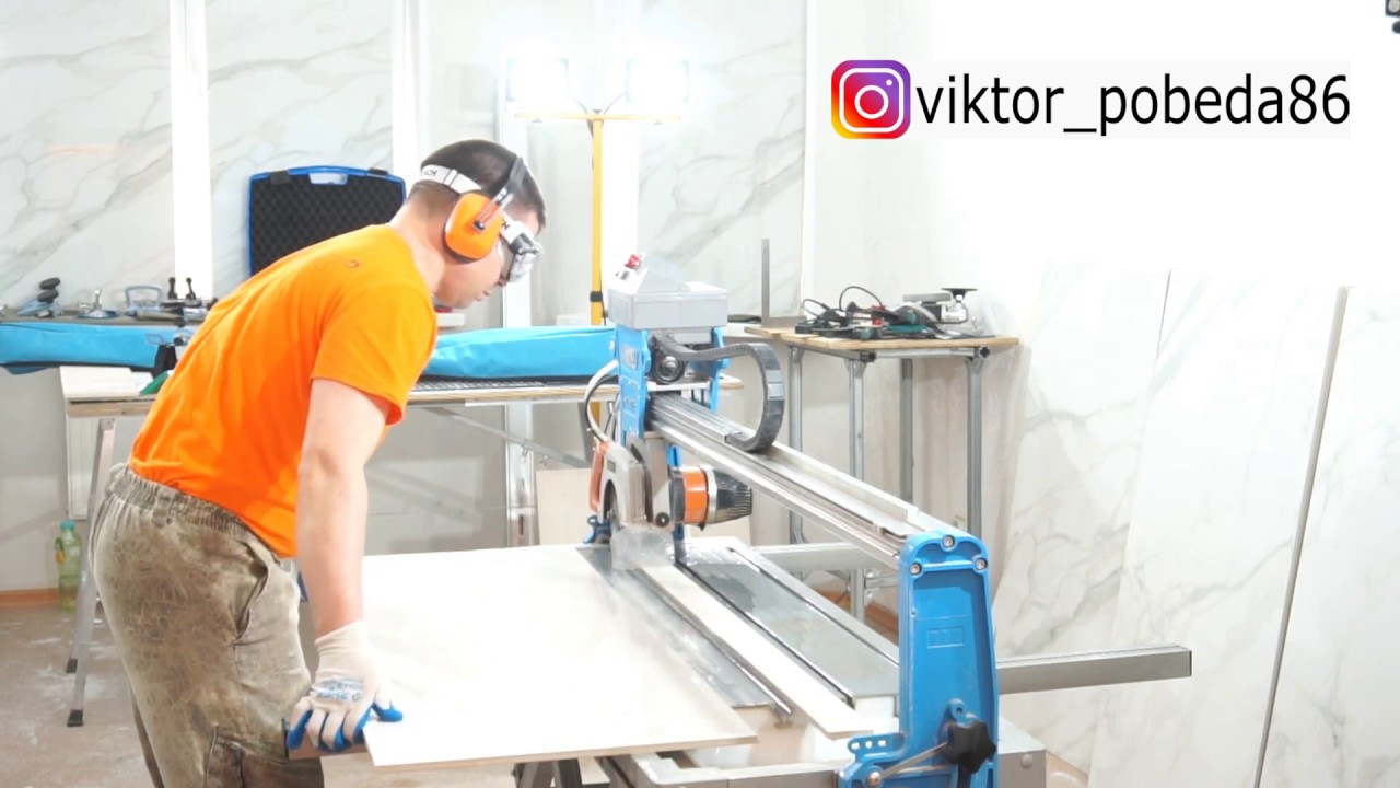 Укладка широкоформатного керамогранита. Работаем в г. Сочи тел.8(902 ...
