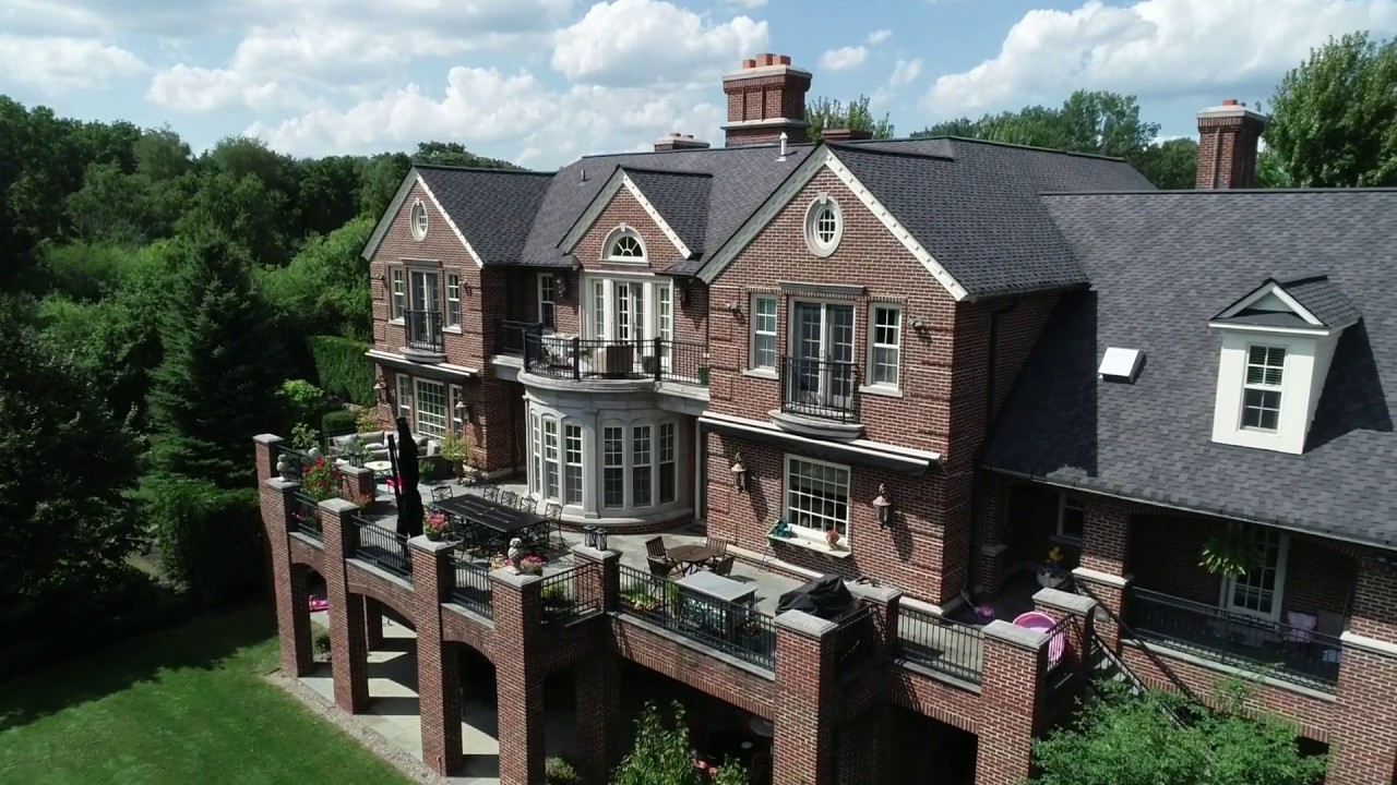 DOBI Real Estate - FOR SALE - Beautiful Bloomfield Township Estate