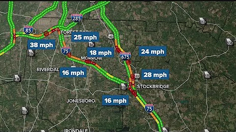 Lanes back open on I-75 SB after crash involving 2 tractor-trailers in Clayton County