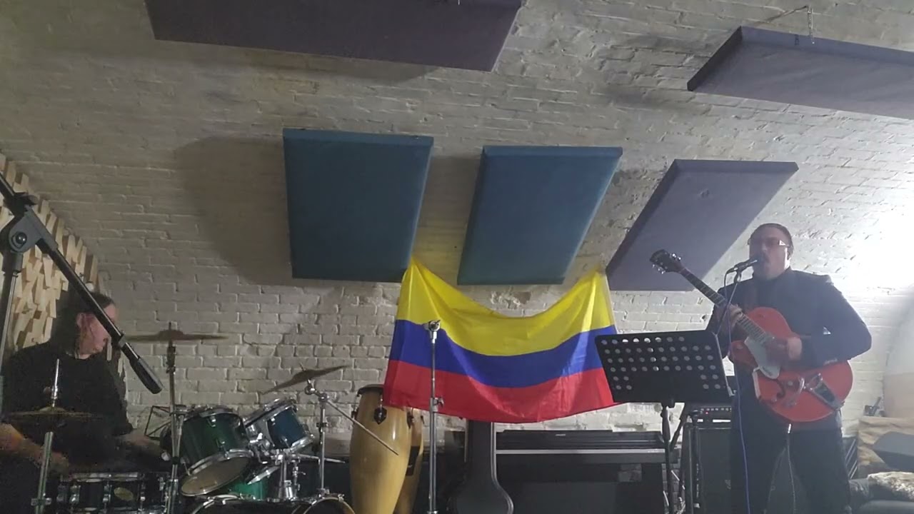 The Cali Cartel from Hell - 1600 Keys on the Plane