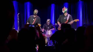 Los Straitjackets 'Wipeout/Batman' May 8, 2024 • Natalie's in Columbus, OH