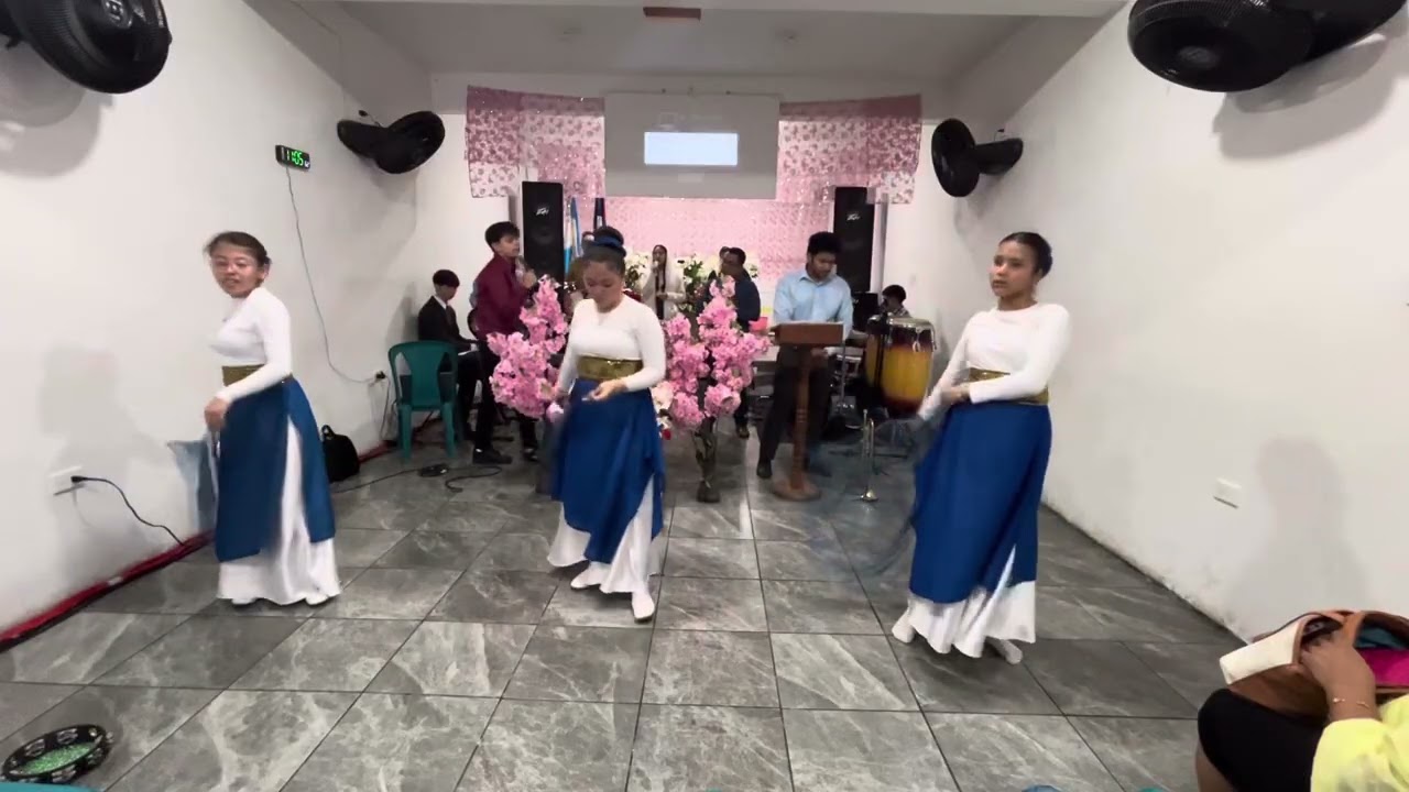 ADORACIÓN Domingo 15/02/2026